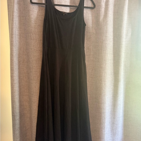 Quince Black Midi Tencel Dress - Picture 2 of 5